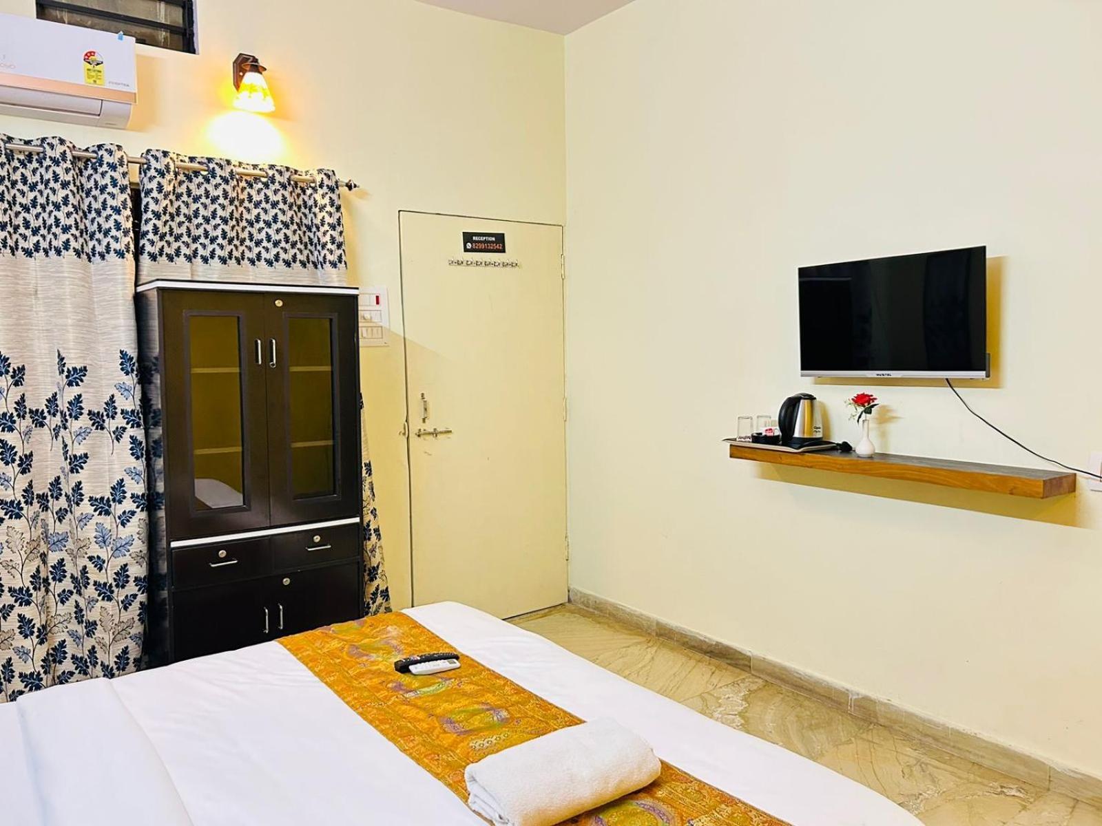 Shankar Vilaas -A Boutique Stay Forigners Choice Near Ghats And Temples Varanasi Exterior photo